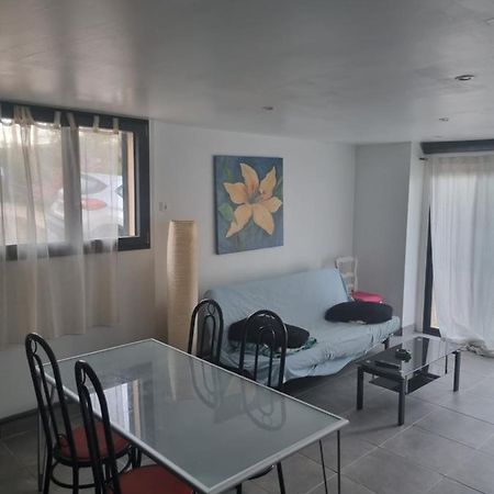 Grand Appartement T2 Les Aiguiers Exterior photo